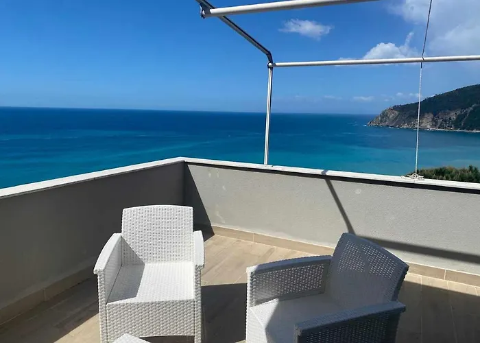 Semesterbostad - Le Di Bart *