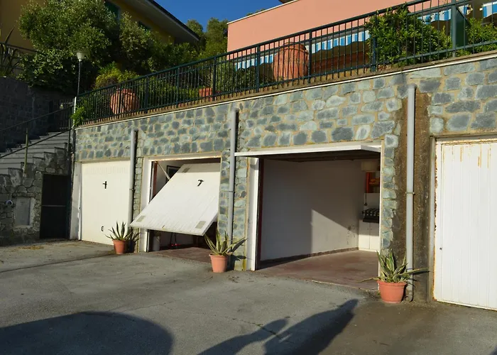 - Le Di Bart * Moneglia